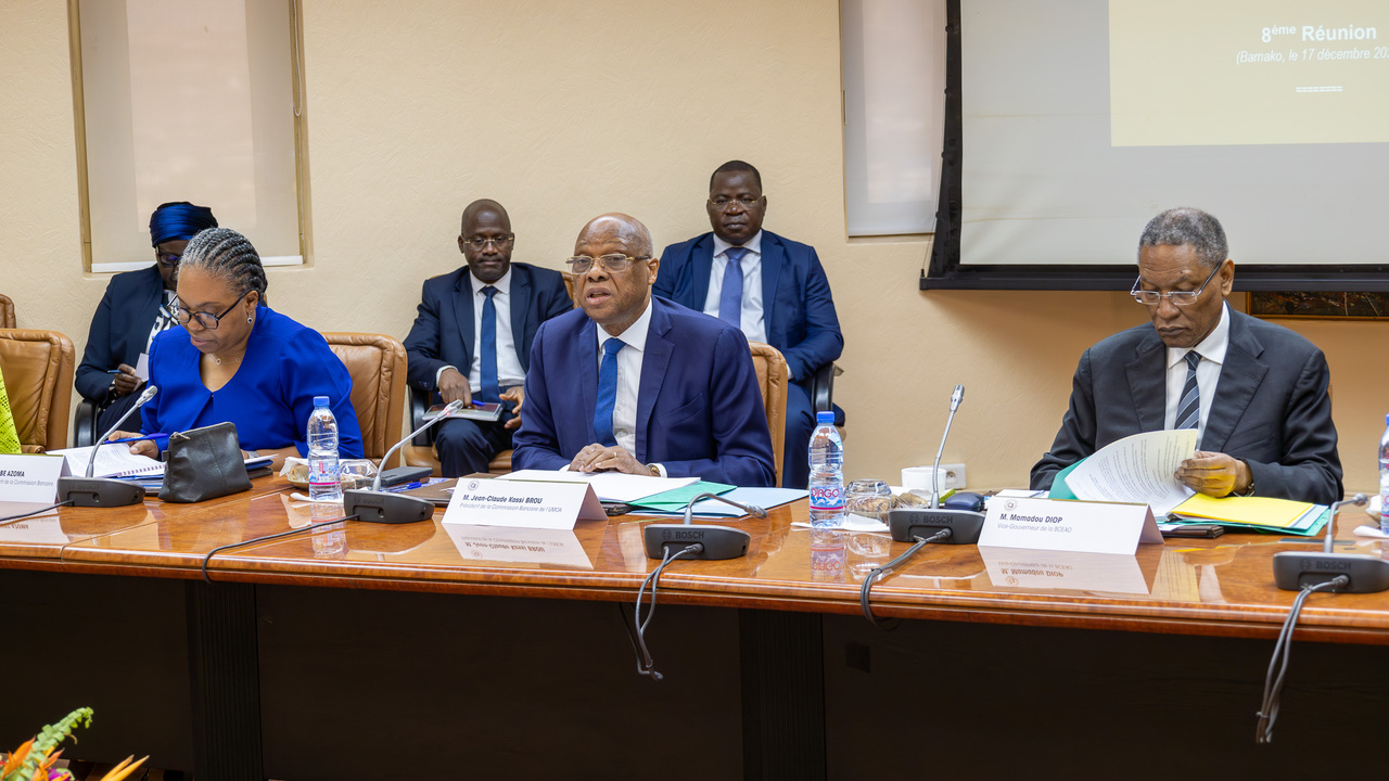 Allocution d’ouverture du Gouverneur Jean-Claude Kassi BROU, Président de la Commission Bancaire